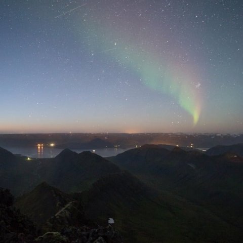 Northern lights above Þingeyri