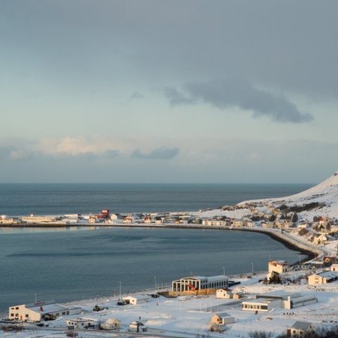 patreksfjordur-winter-01_large2400x1603.jpg